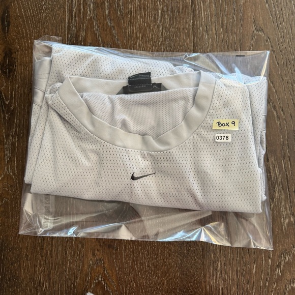 Nike Center Swoosh Active Dry Fit performance sleeveless Gray Size XL - Picture 11 of 11